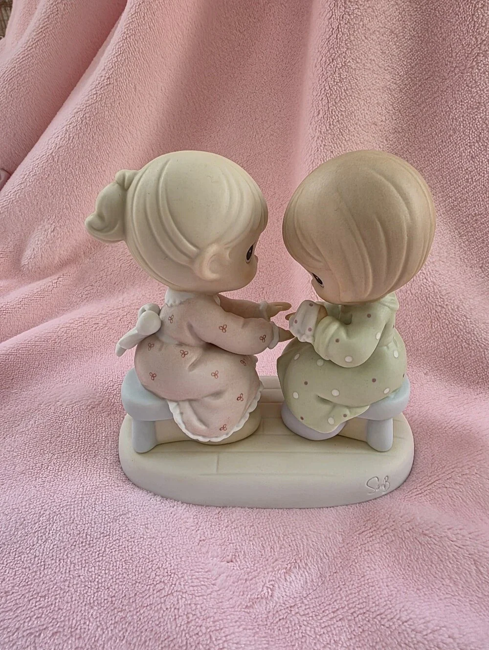 Precious Moment 'You Are Always There for Me' Figurine #163635